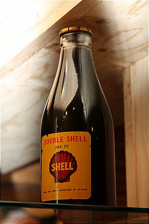 SHELL DOUBLE OIL (Quart) - click to enlarge
